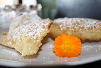 Food-and-wine-Foodie-Factory-Krapfen-Avelengo-Verano-Merano2000-tv