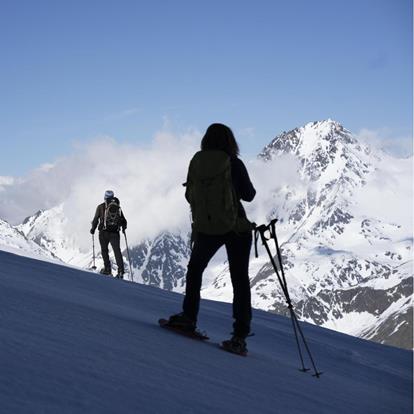 Mountain and ski guides in Schnalstal Valley