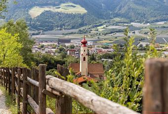 Scaricare e sfogliare i cataloghi per la vostra vacanza a Naturno & Plaus