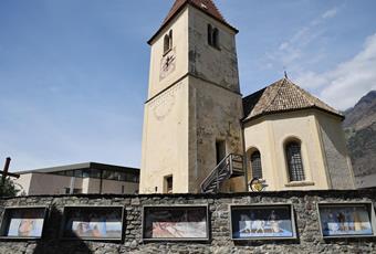 plauser-totentanz-st-ulrichskirche-heilige-monikakirche-tg-naturns-ewelina-herzog-mountain-kid-com-7