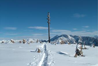 Kraftort mit Dolomitenblick