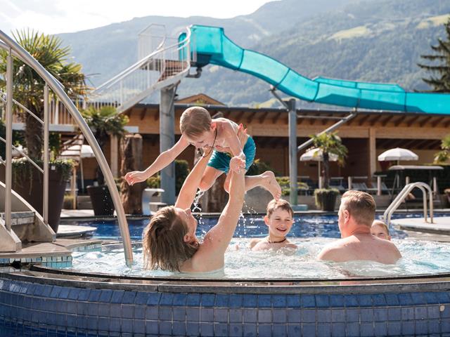 thermal-whirlpool-brandnamic