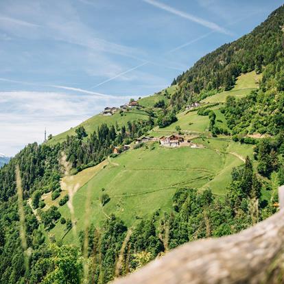 The Muthöfe Farms above Tirolo