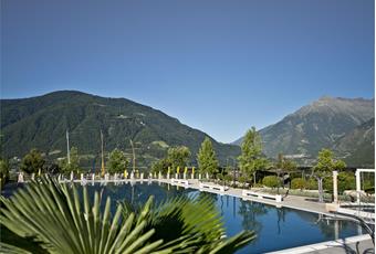 Public Swimming Pool Lido Tirol