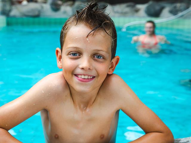 erlebnistherme-familie-hallenbad-tg-naturns-fotostudio2000-64
