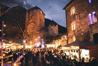 Tyrolean Advent in the Castle